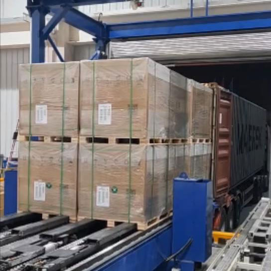 全自动插臂式装货机装带川字形托盘货物